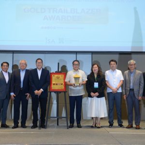 IPOPHL receives Gold Trailblazer Award from ISA (1)